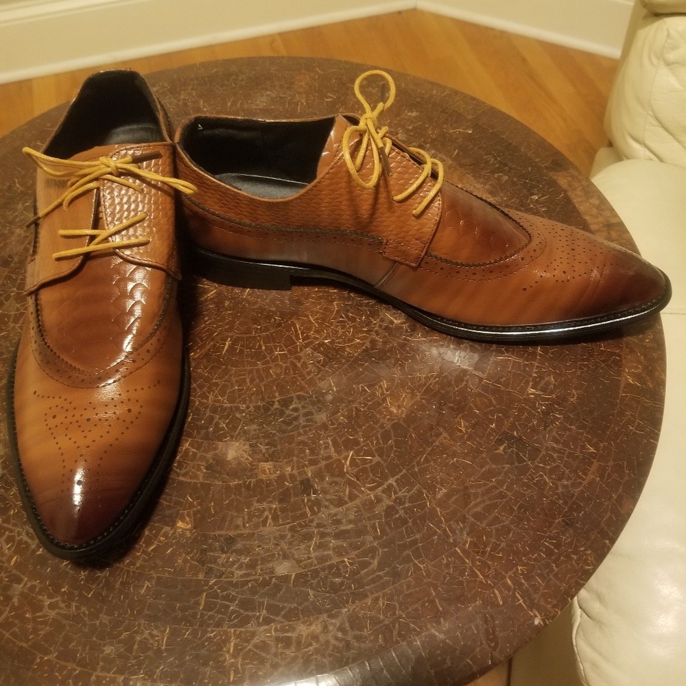 Mens dress shoes
